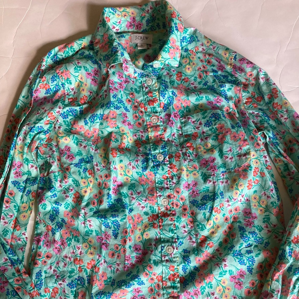 J. Crew Liberty floral button down blouse small EUC